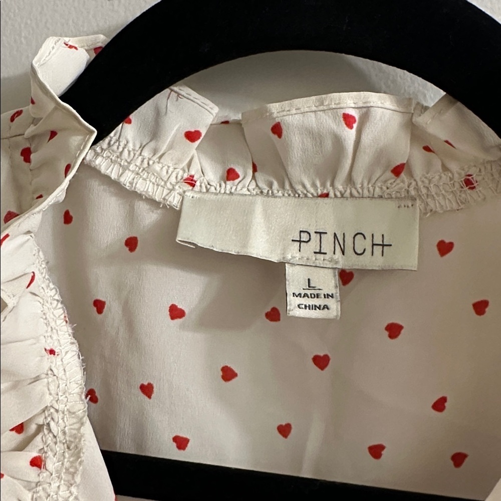 PINCH heart print ruffled long sleeve top cream/red valentines large - Picture 3 of 6